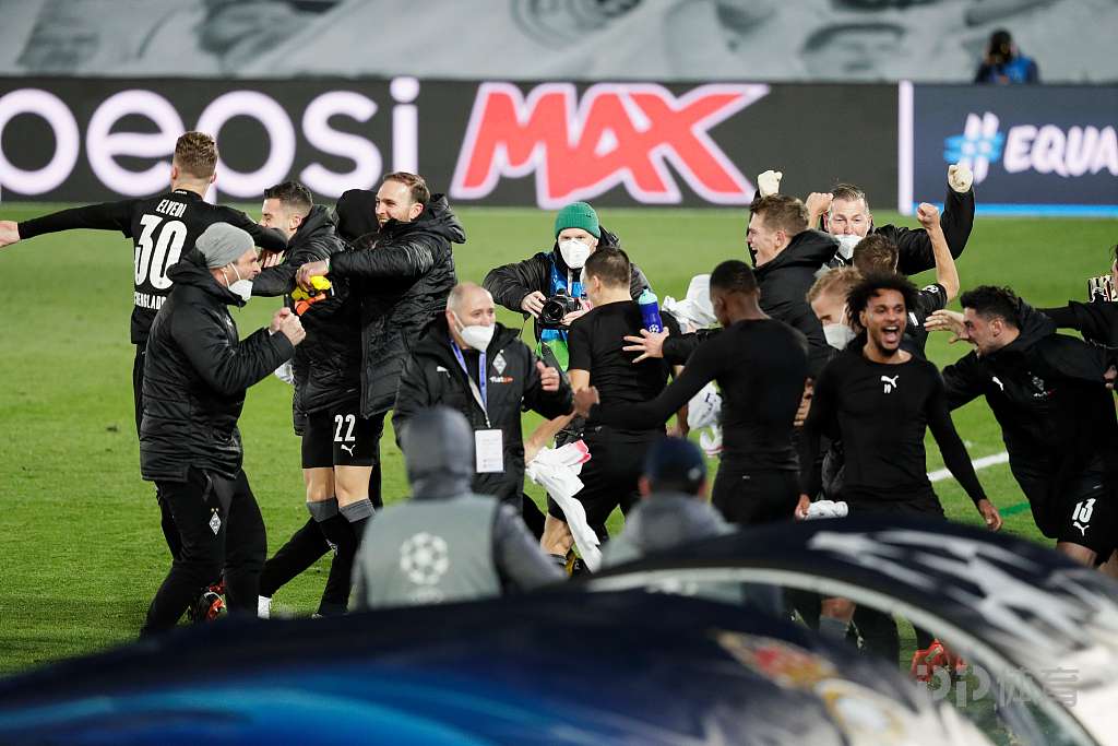 对挑战并持 对挑战并持